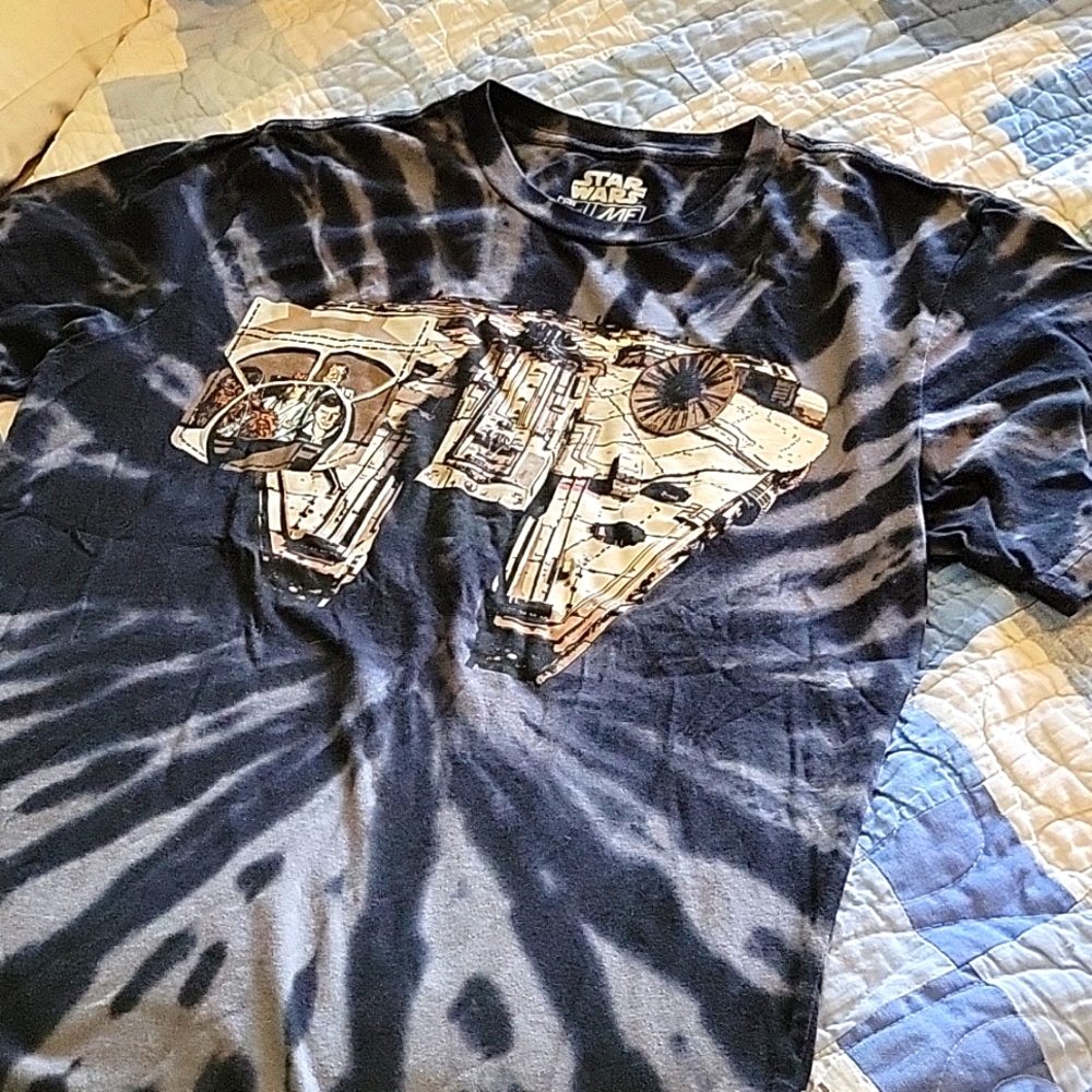 Star Wars Millenium Falcon Tee